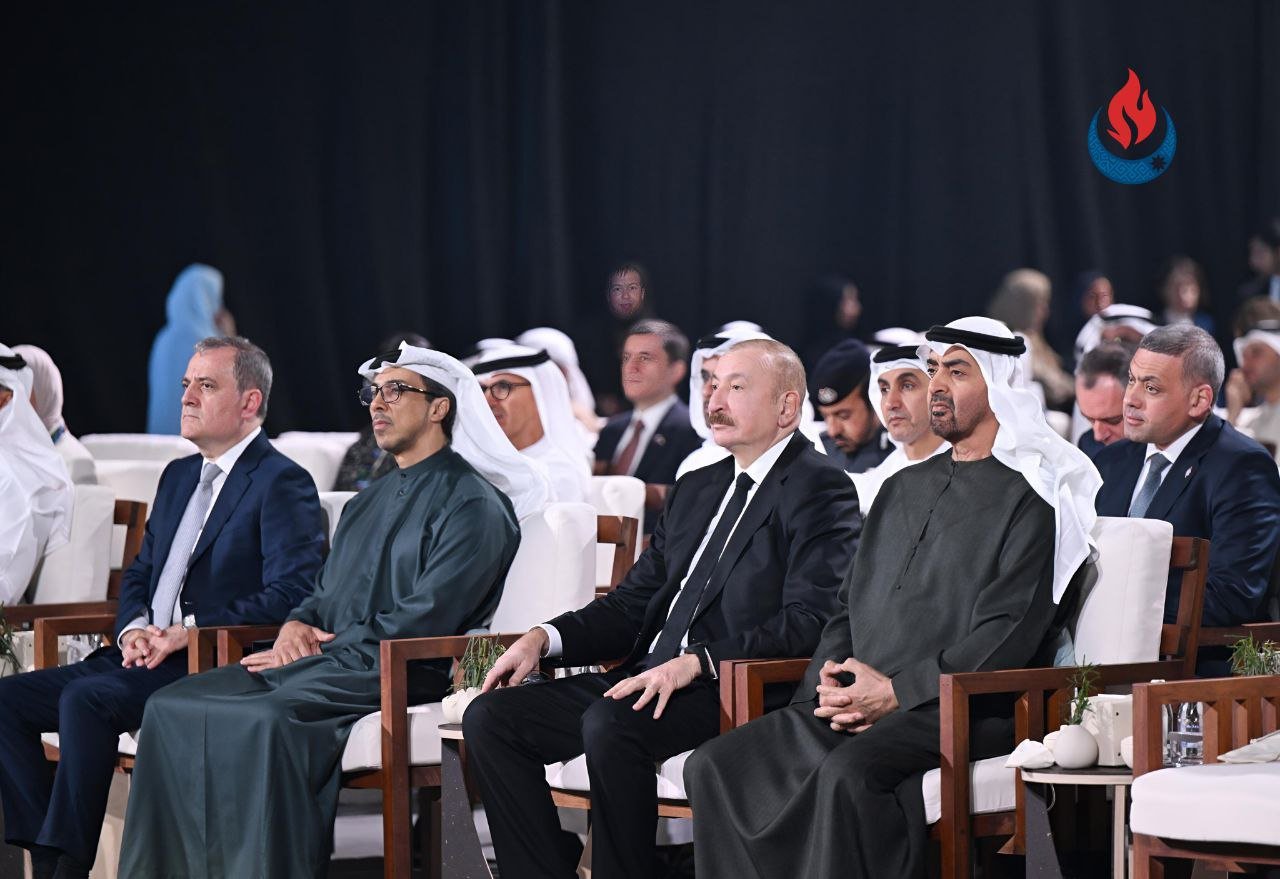 Əbu-Dabidə İlham Əliyev ilə BƏƏ Prezidentinin görüşü olub