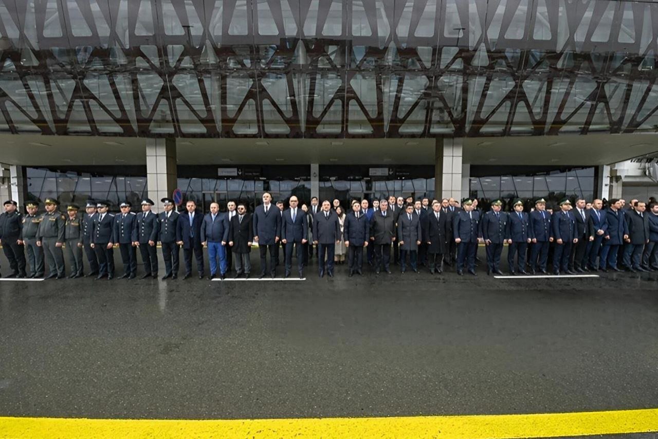 AZAL təyyarəsinin Aktau yaxınlığında qəzaya uğraması nəticəsində həlak olanların xatirəsi yad edilib