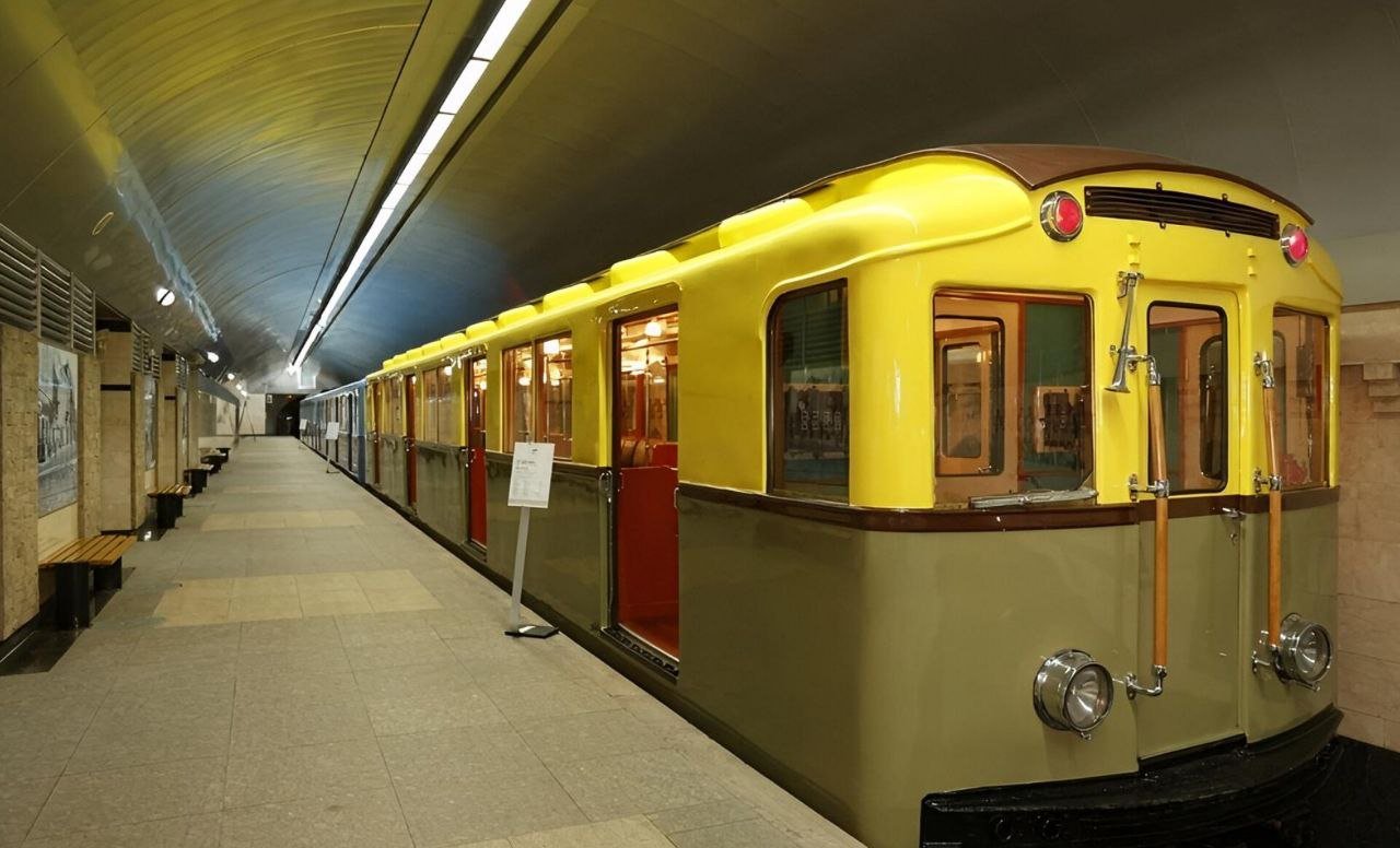 Bakı metrosunda retro vaqonlar nümayiş etdiriləcək