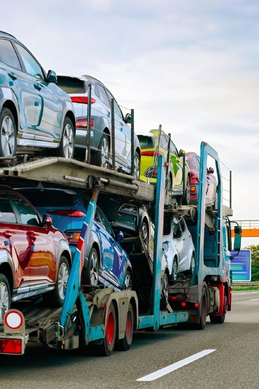 Köhnə avtomobillərin idxalı kəskin bahalaşır: Yeni aksiz dərəcələri təsdiqləndi