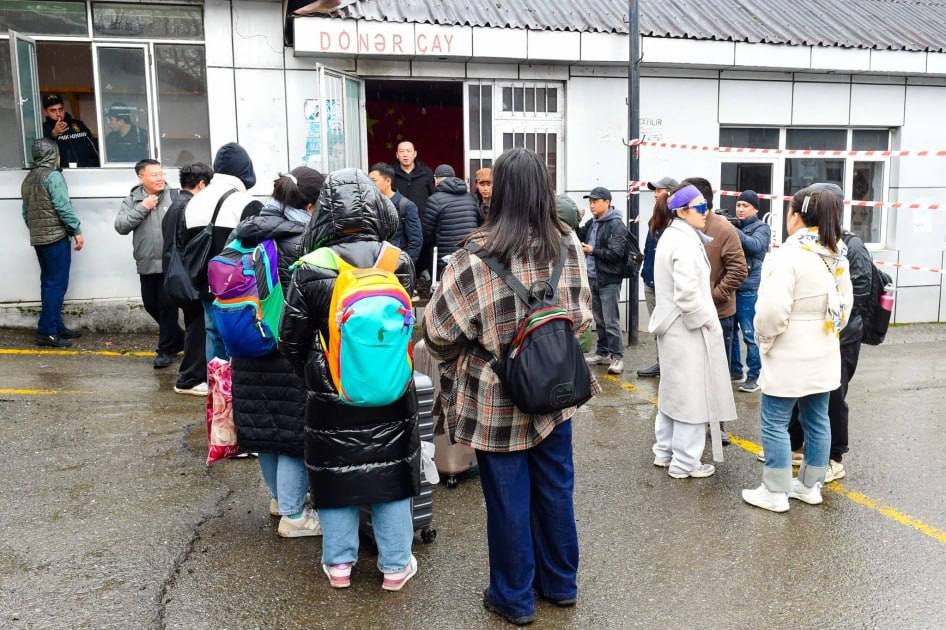 Çinin 18 vətəndaşı İrandan Azərbaycana təxliyə edilib